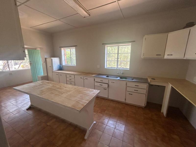 To Let 3 Bedroom Property for Rent in Bezuidenhout Valley Gauteng
