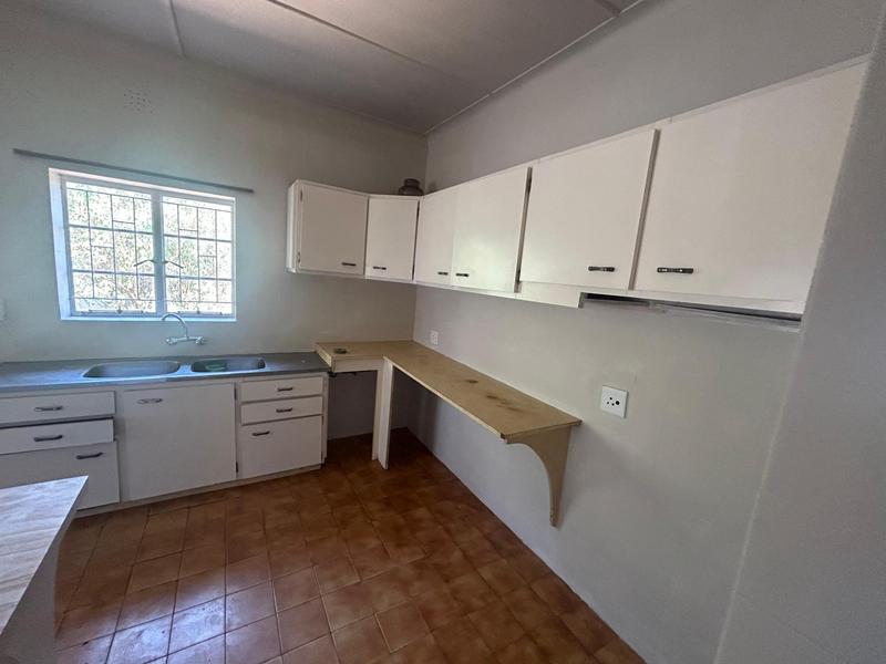 To Let 3 Bedroom Property for Rent in Bezuidenhout Valley Gauteng
