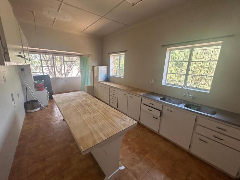 To Let 3 Bedroom Property for Rent in Bezuidenhout Valley Gauteng
