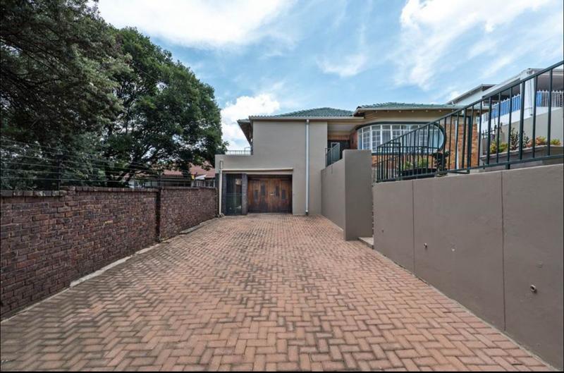 4 Bedroom Property for Sale in Kensington Gauteng