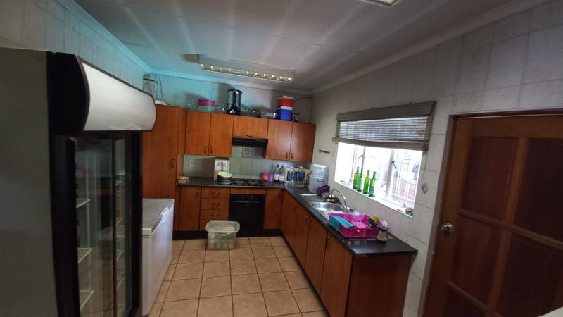 4 Bedroom Property for Sale in Booysens Gauteng