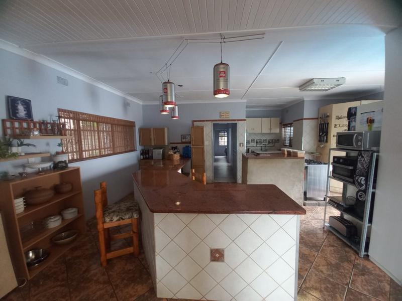 4 Bedroom Property for Sale in Mountain View Gauteng