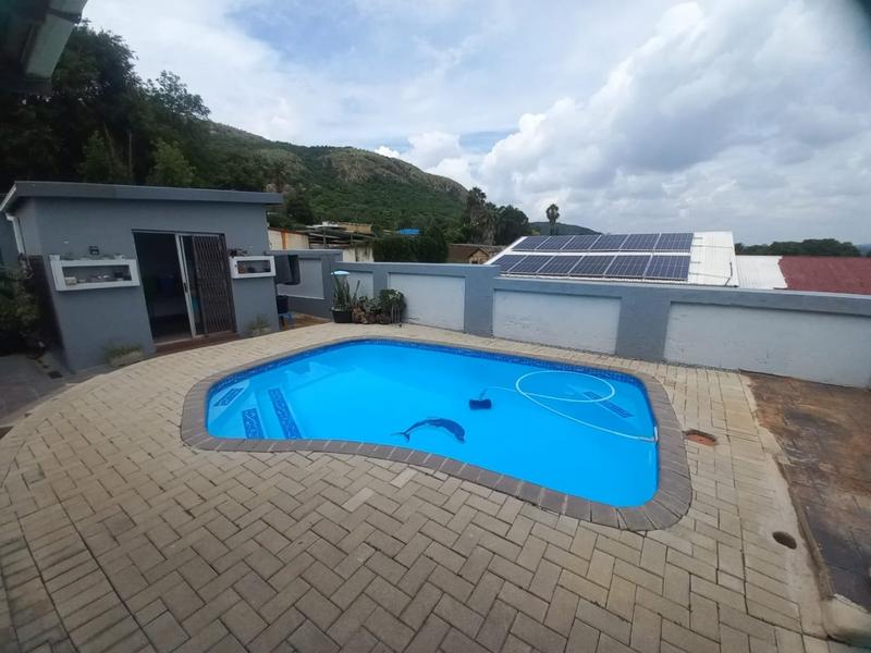 4 Bedroom Property for Sale in Mountain View Gauteng