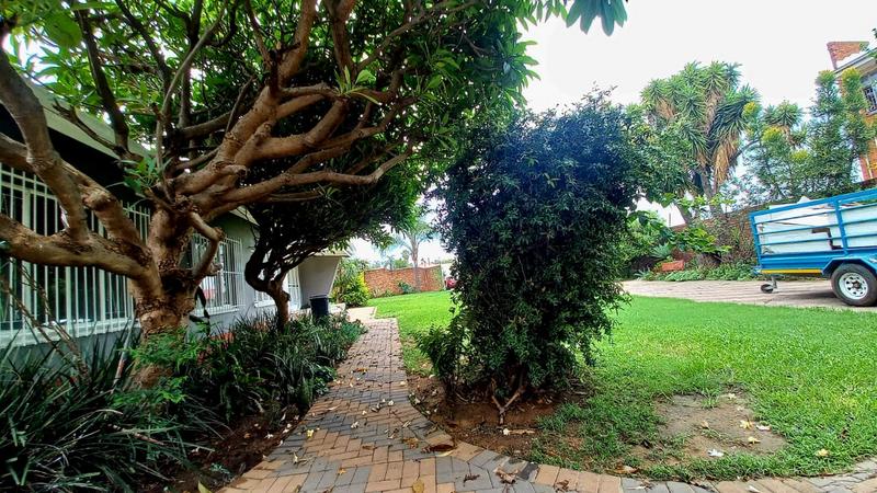 5 Bedroom Property for Sale in Pretoria Gardens Gauteng