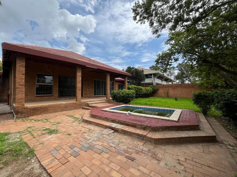 To Let 4 Bedroom Property for Rent in Brooklyn Gauteng