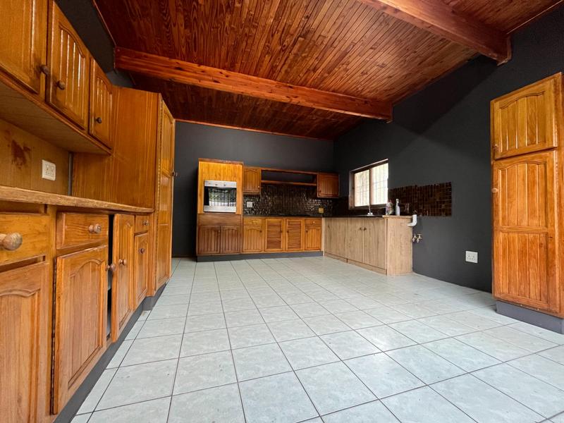 To Let 4 Bedroom Property for Rent in Brooklyn Gauteng