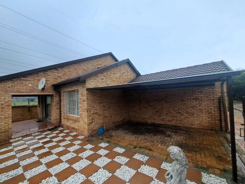 To Let 3 Bedroom Property for Rent in Amberfield Valley Gauteng