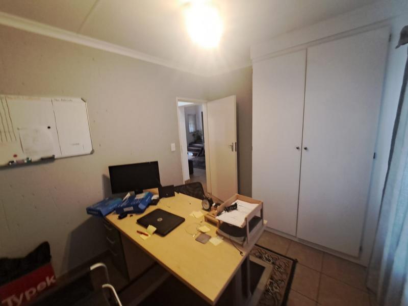 To Let 3 Bedroom Property for Rent in Amberfield Valley Gauteng