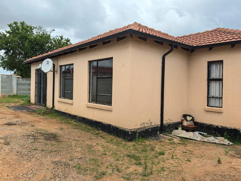 To Let 3 Bedroom Property for Rent in Goudrand Gauteng