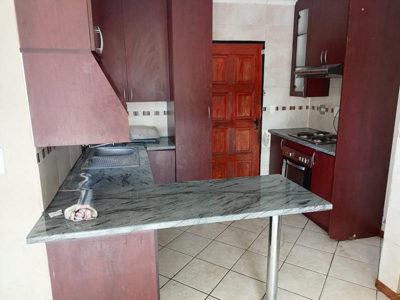 To Let 3 Bedroom Property for Rent in Goudrand Gauteng