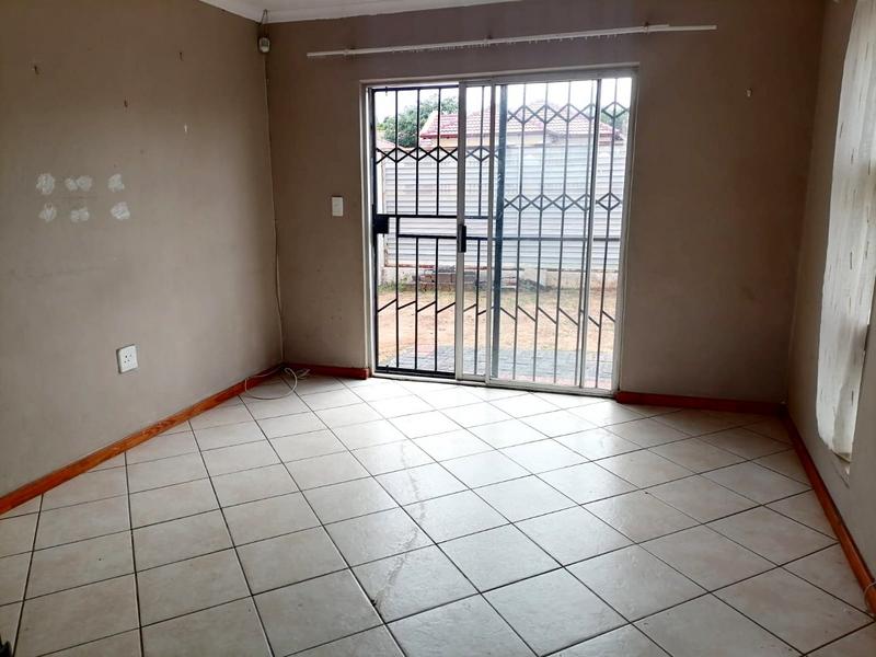 To Let 3 Bedroom Property for Rent in Goudrand Gauteng