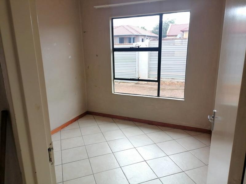 To Let 3 Bedroom Property for Rent in Goudrand Gauteng