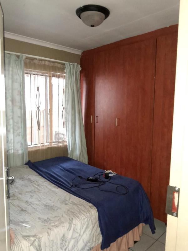 3 Bedroom Property for Sale in Emdeni Gauteng