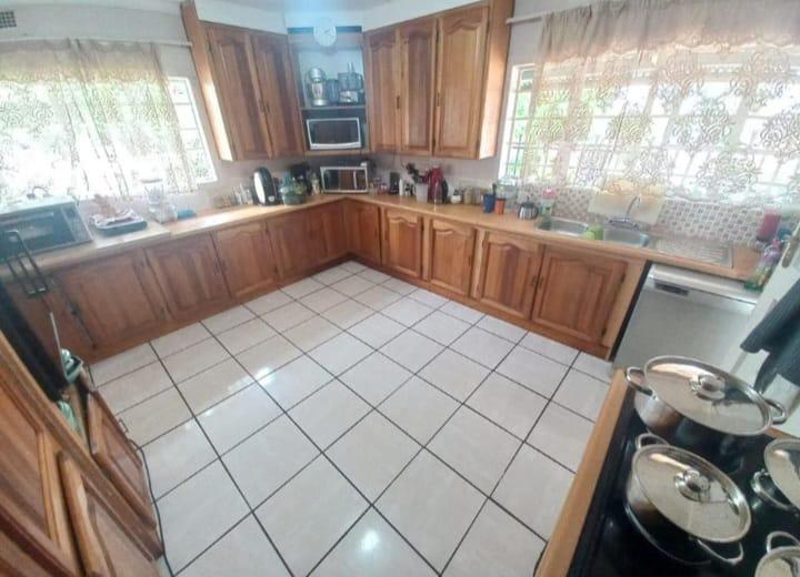 4 Bedroom Property for Sale in Danville Gauteng