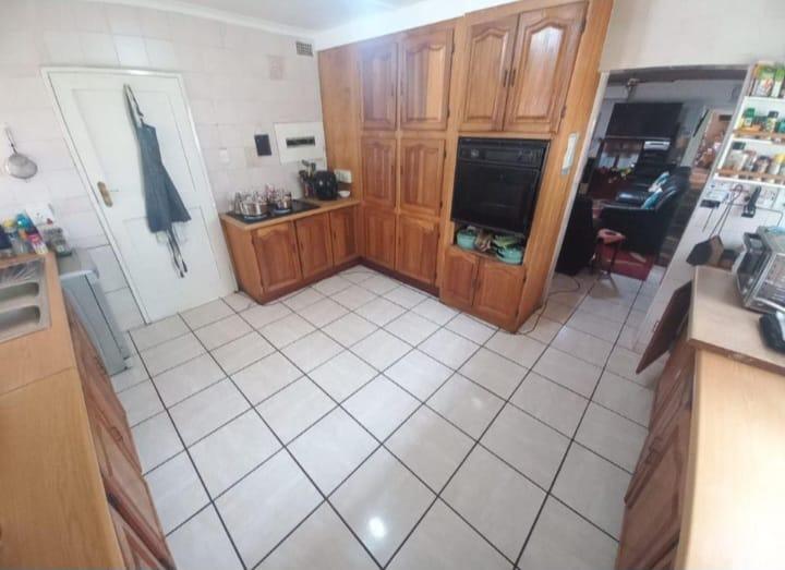 4 Bedroom Property for Sale in Danville Gauteng