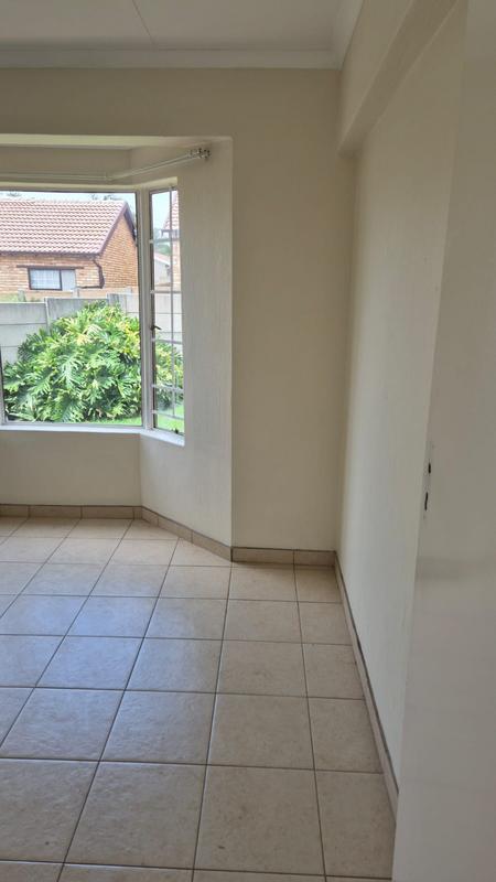 To Let 3 Bedroom Property for Rent in Roodepoort Gauteng