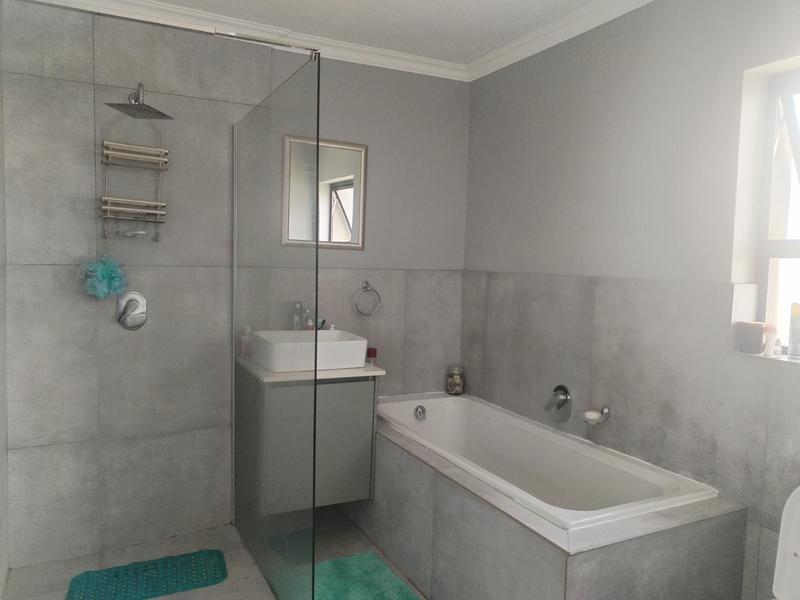 To Let 3 Bedroom Property for Rent in Wildtuinpark Gauteng