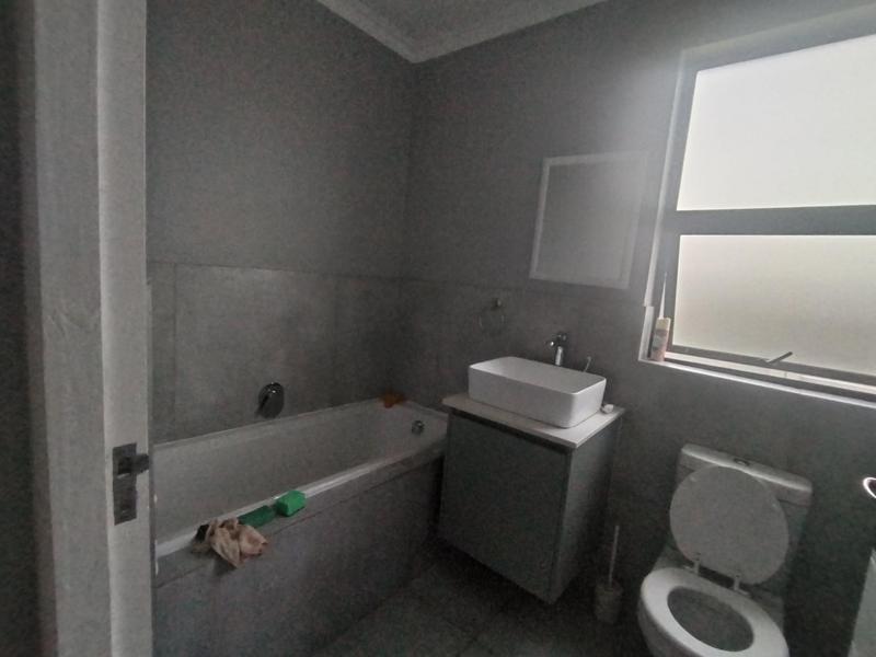 To Let 3 Bedroom Property for Rent in Wildtuinpark Gauteng