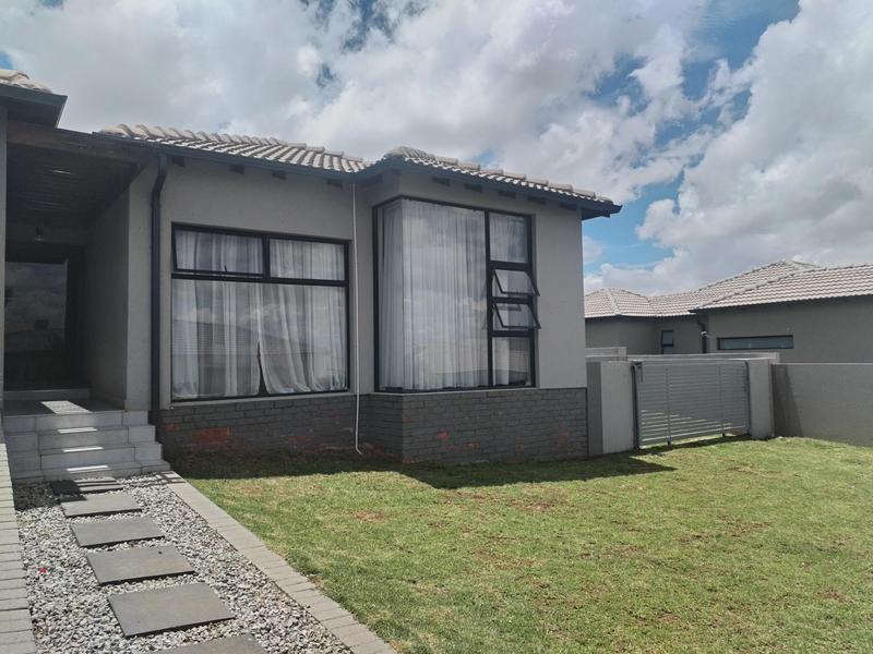 To Let 3 Bedroom Property for Rent in Wildtuinpark Gauteng