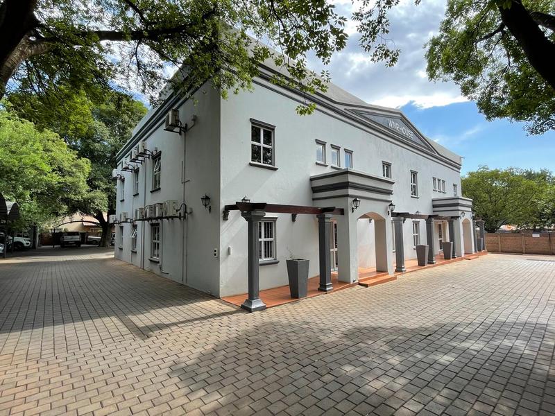 Commercial Property for Sale in Clubview Gauteng