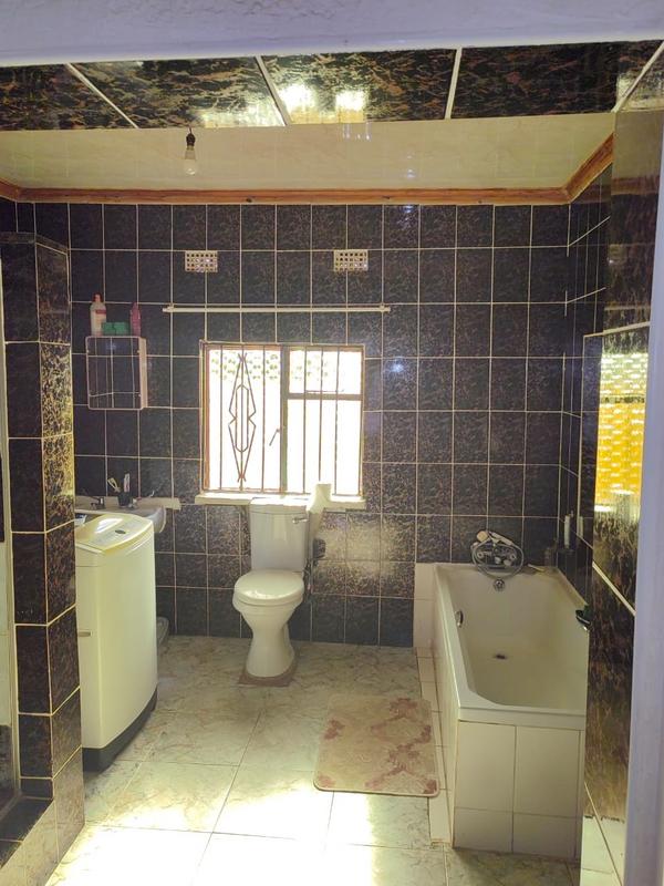 3 Bedroom Property for Sale in Lawley Gauteng