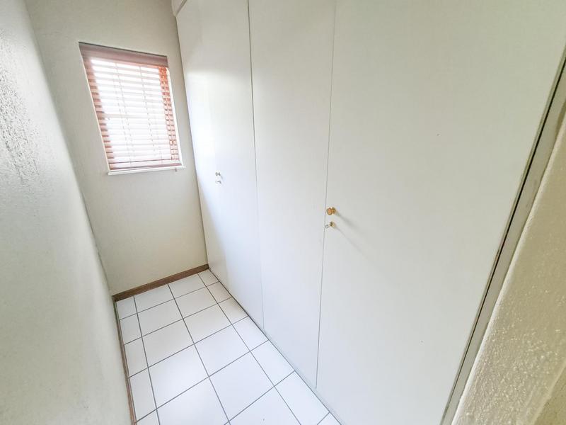 1 Bedroom Property for Sale in Morningside Gauteng