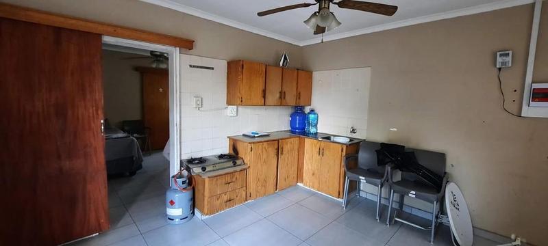 2 Bedroom Property for Sale in Theresa Park Gauteng