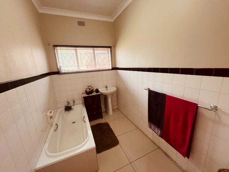 3 Bedroom Property for Sale in Claremont Gauteng