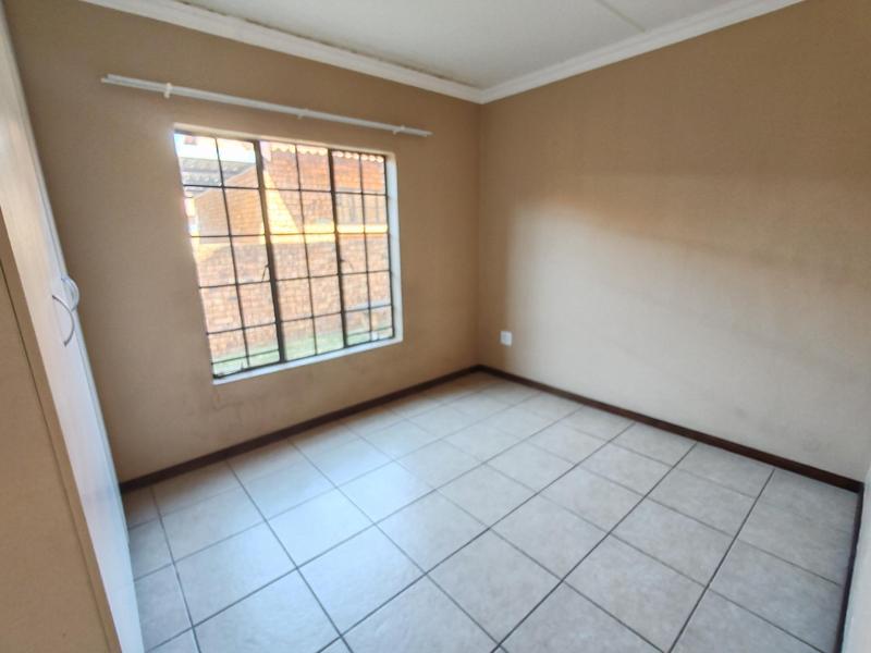 To Let 2 Bedroom Property for Rent in Meyerton Central Gauteng