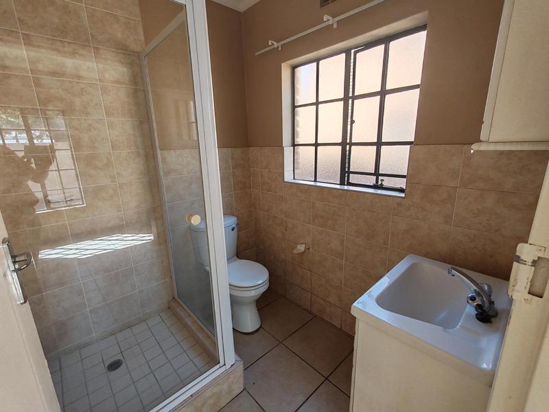 To Let 2 Bedroom Property for Rent in Meyerton Central Gauteng