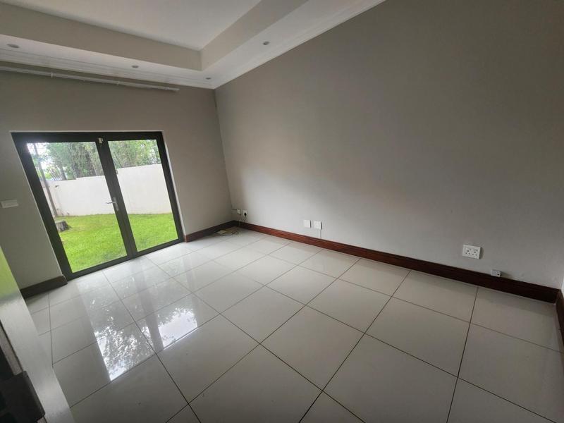 5 Bedroom Property for Sale in Waterkloof Ridge Gauteng