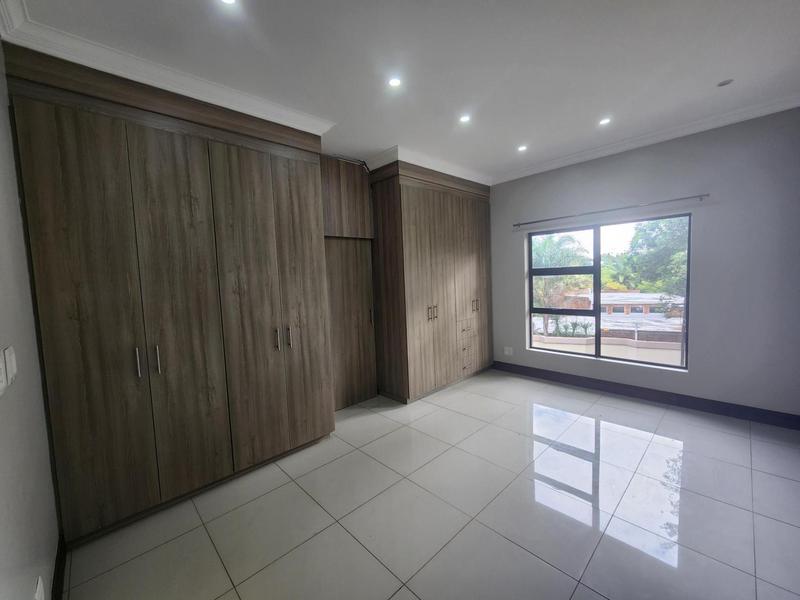 5 Bedroom Property for Sale in Waterkloof Ridge Gauteng