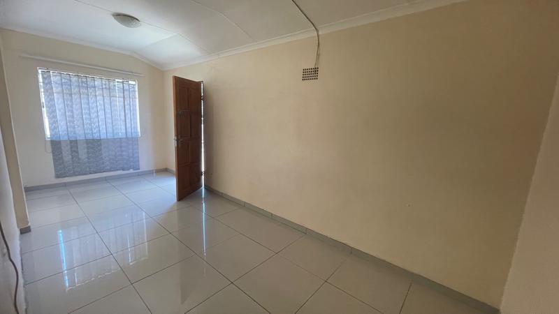 To Let 3 Bedroom Property for Rent in Laudium Gauteng