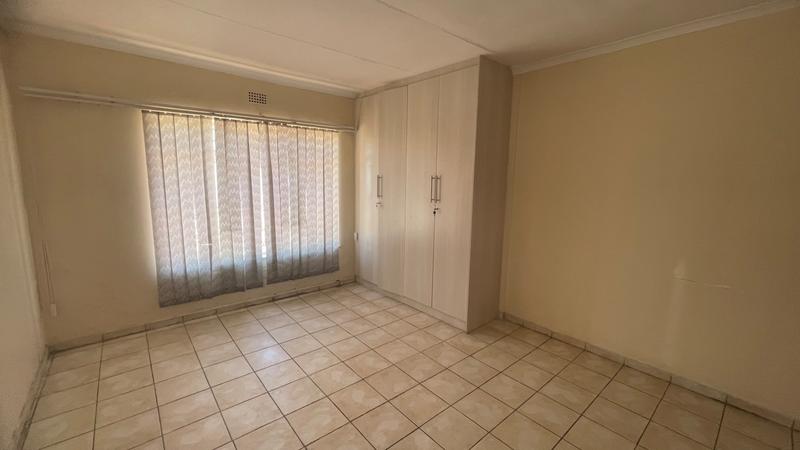 To Let 3 Bedroom Property for Rent in Laudium Gauteng