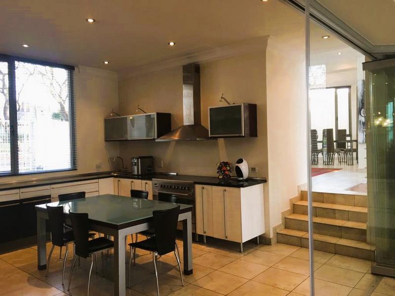 To Let 6 Bedroom Property for Rent in Waterkloof Ridge Gauteng