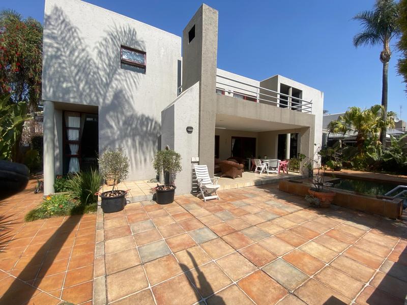 5 Bedroom Property for Sale in Bedfordview Gauteng