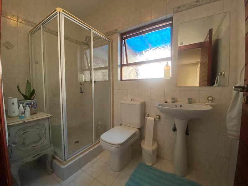 5 Bedroom Property for Sale in Bedfordview Gauteng