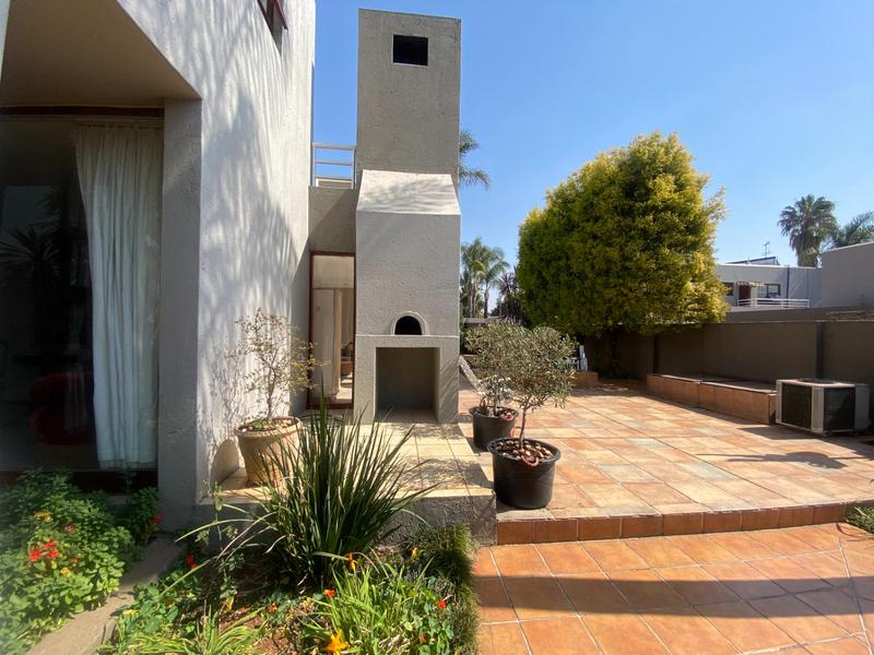 5 Bedroom Property for Sale in Bedfordview Gauteng