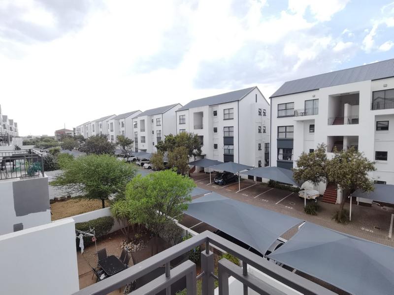 2 Bedroom Property for Sale in Greenstone Hill Gauteng