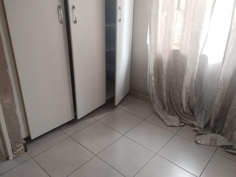 To Let 2 Bedroom Property for Rent in Ebony Park Gauteng