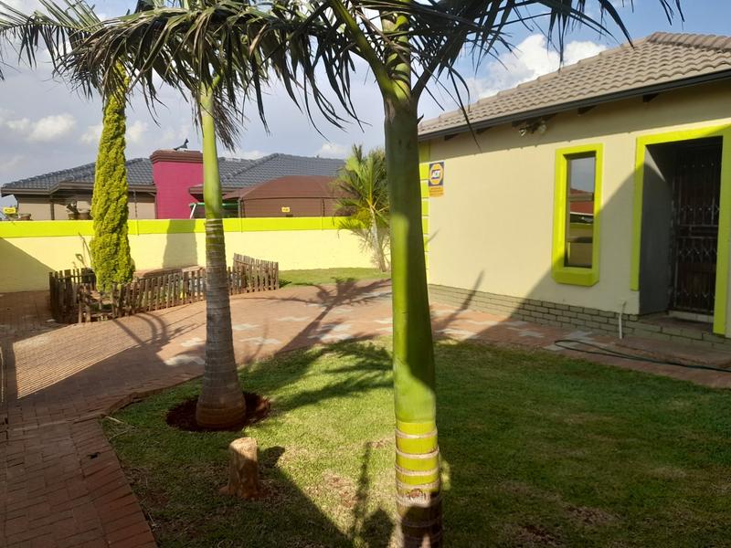 3 Bedroom Property for Sale in The Orchards Gauteng