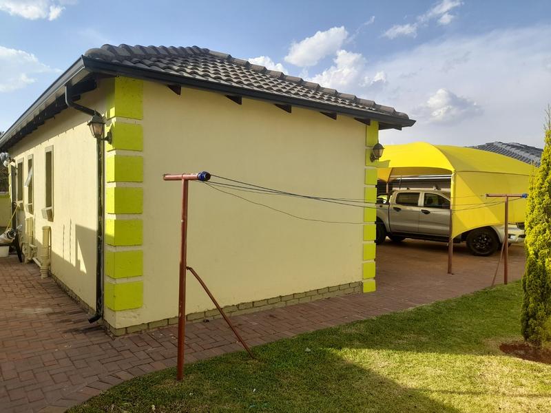 3 Bedroom Property for Sale in The Orchards Gauteng