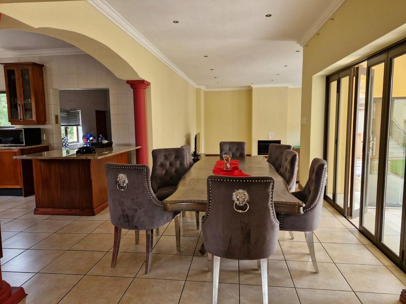 5 Bedroom Property for Sale in Blue Valley Golf Estate Gauteng