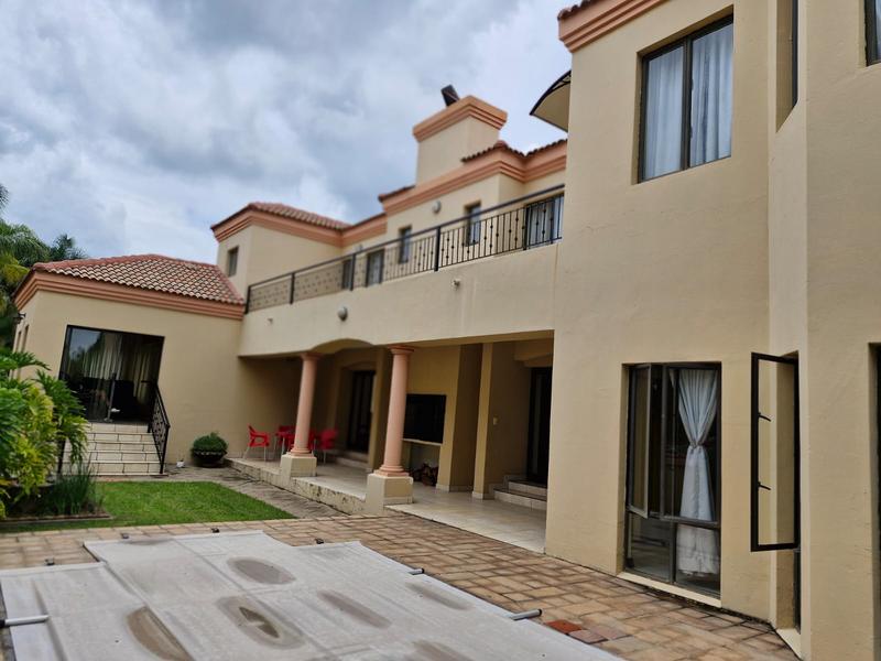 5 Bedroom Property for Sale in Blue Valley Golf Estate Gauteng