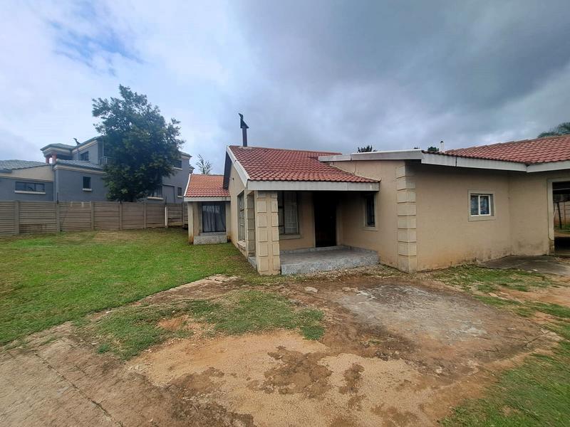 3 Bedroom Property for Sale in Heuweloord Gauteng