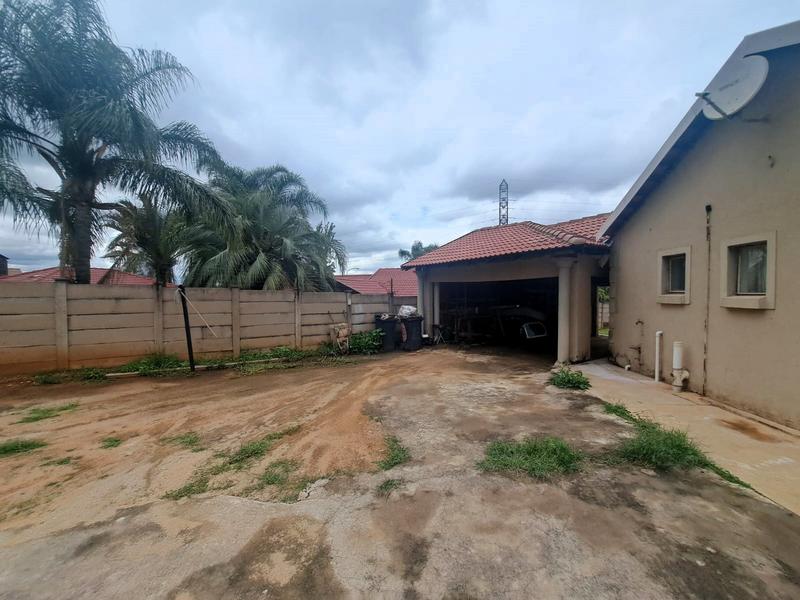 3 Bedroom Property for Sale in Heuweloord Gauteng