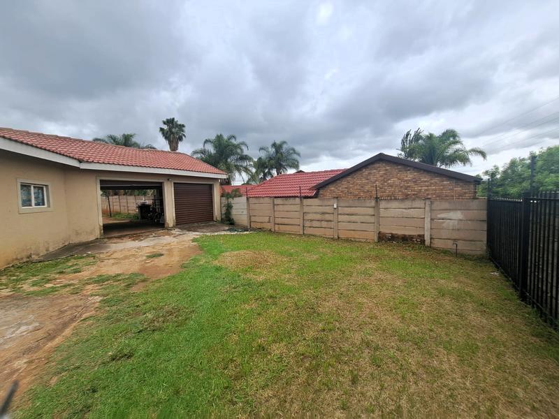 3 Bedroom Property for Sale in Heuweloord Gauteng