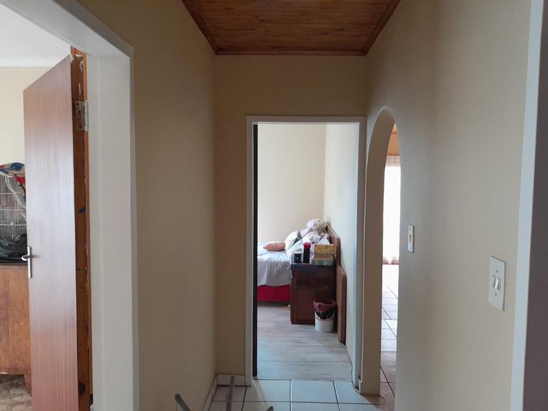 To Let 3 Bedroom Property for Rent in Mountain View Gauteng