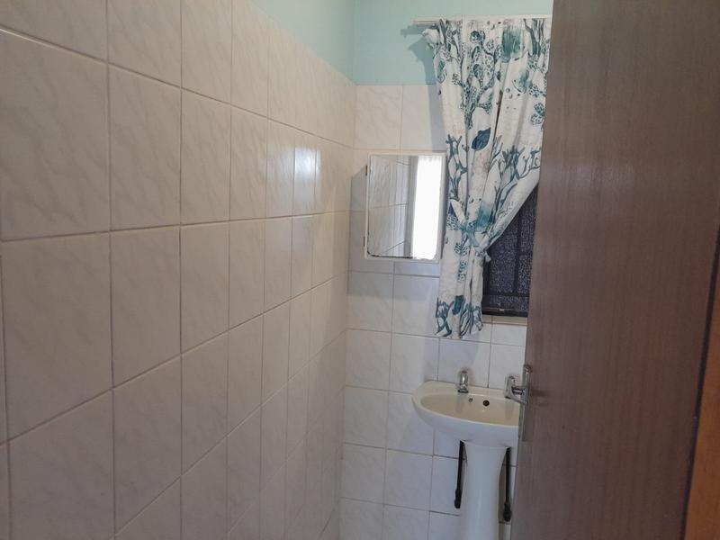 To Let 3 Bedroom Property for Rent in Mountain View Gauteng