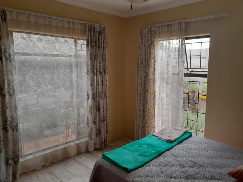 To Let 3 Bedroom Property for Rent in Mountain View Gauteng